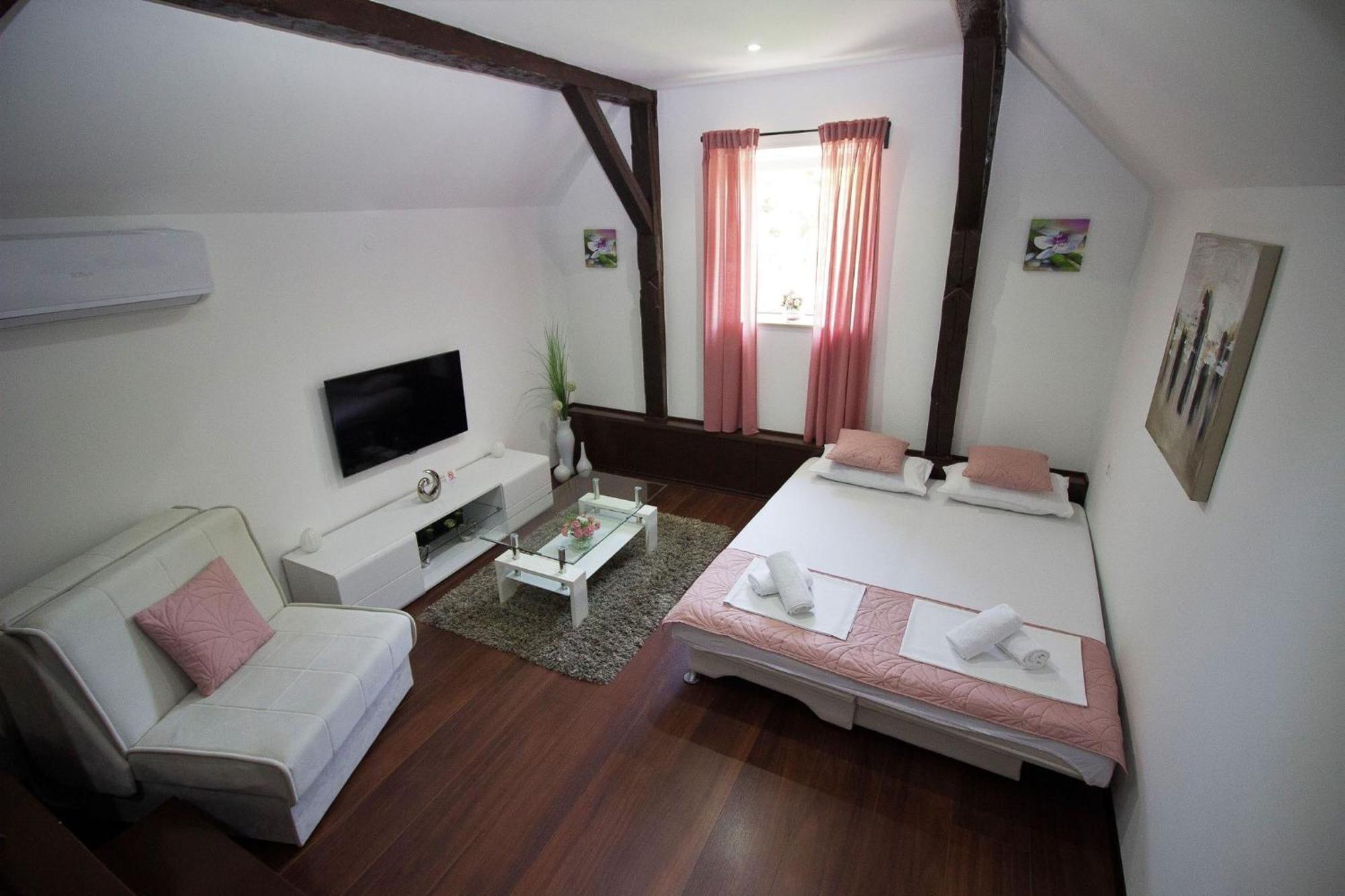 Vila Zahumka Mostar Exterior photo